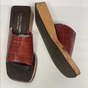 Donald J. Pliner Shriek Red Sandal Shoes Size 9
